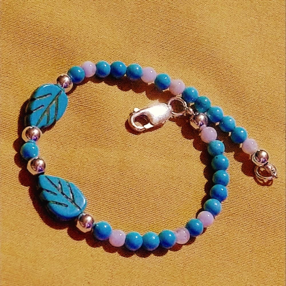 TURQUOISE LEAF, M.O.P. 📌SOLID STERLING SILVER  BRACELET., M.O.P./LEAF MOTIF.